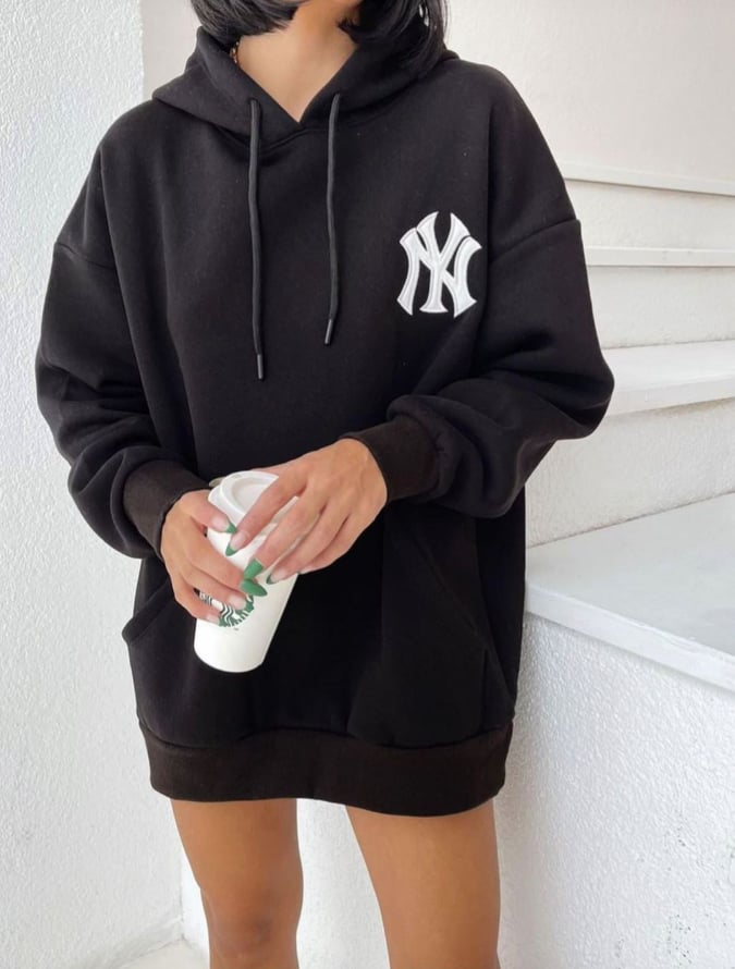Black sweatshirt